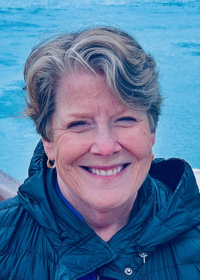 Jackie Ogden headshot